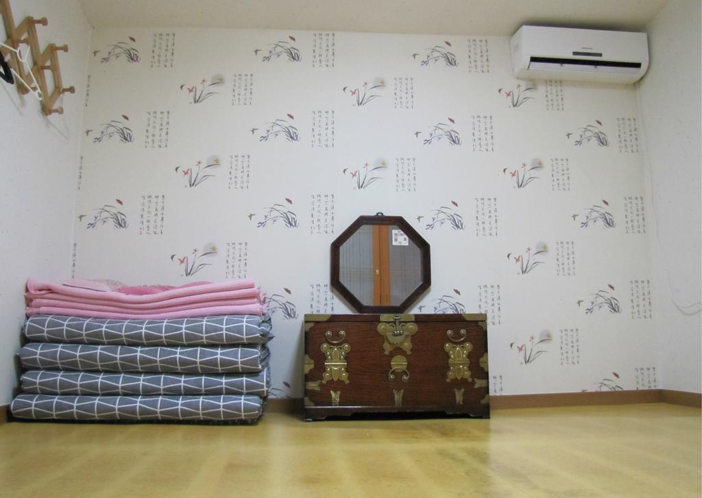 Empathy Hanok Guesthouse Тэгу Экстерьер фото