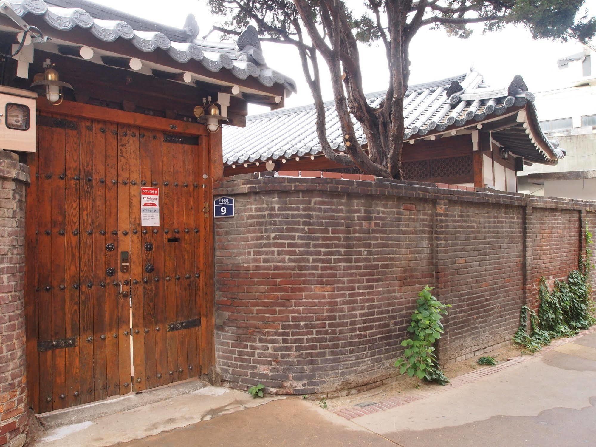 Empathy Hanok Guesthouse Тэгу Экстерьер фото