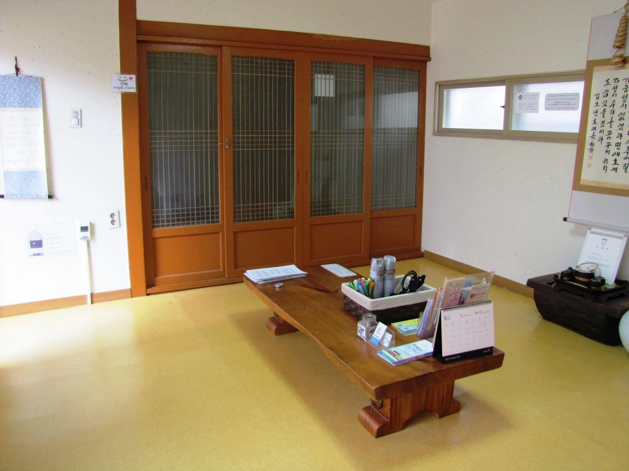 Empathy Hanok Guesthouse Тэгу Экстерьер фото